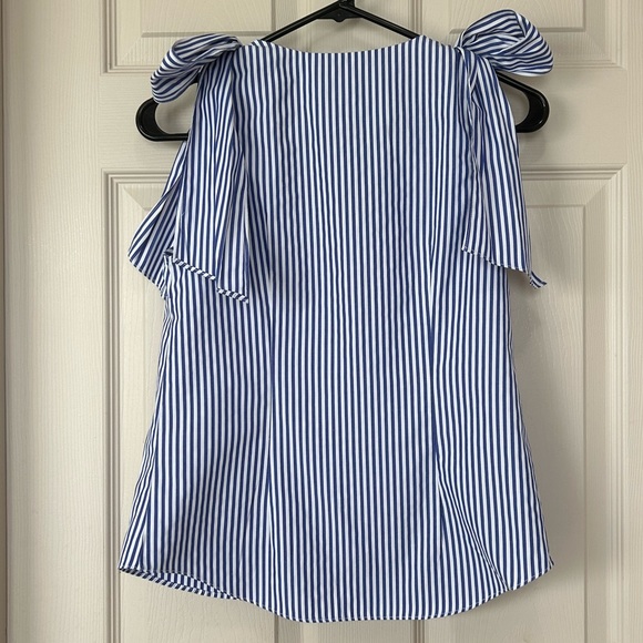 J.O.A Los Angeles Blouse Women's Blue Striped Bow Shoulder Button Up Top - Picture 3 of 8